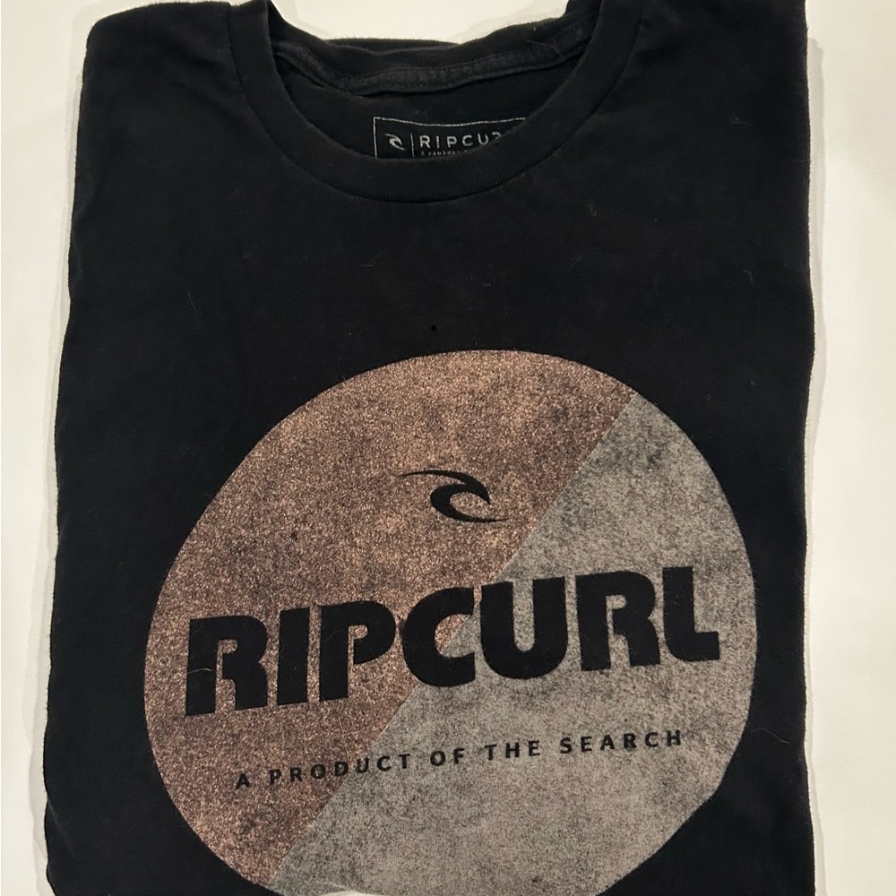 Size M Men’s Ripcurl T-Shirt